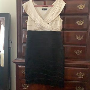 Jones New York midi dress.